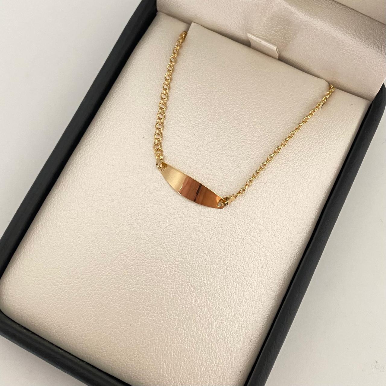 Pulso bebé placa semi rectangular aro seguido Oro amarillo 18k 1,40 Gr / 15 Cm  Broche 0,15